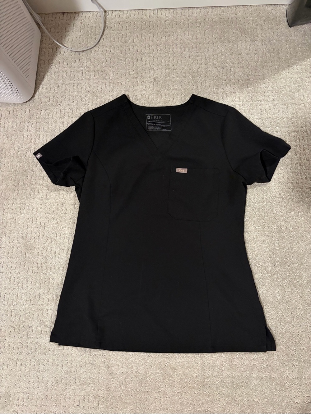 Figs Black Women's Catarina Slim Scrub Top